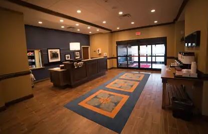 Hampton & - Hartsville, Sc Hotel